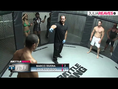 ❤️ Ο Ultimate Fighter γαμάει ένα κορίτσι αμέσως μετά από έναν αγώνα στο ρινγκ ☑ Πόρνο ❌❤